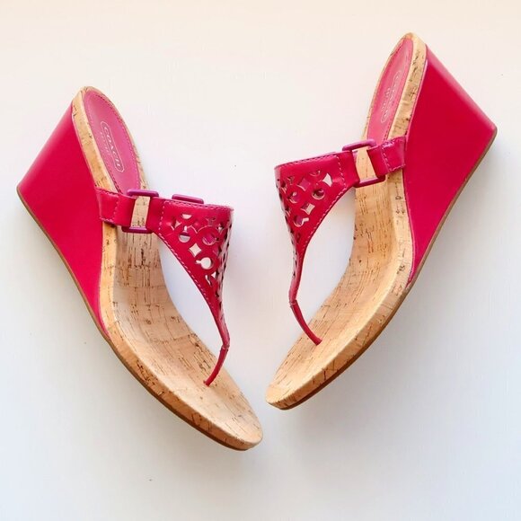 Coach Brookk Fuchsia Pink Patent Leather Thong Slip On Wedge Heel Mule Sandals - Picture 16 of 16